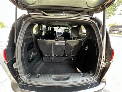 2019 Chrysler Pacifica Touring L Plus   - Photo 18 - Elkhart, IN 46514