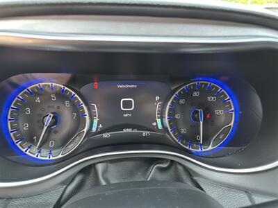 2019 Chrysler Pacifica Touring L Plus   - Photo 23 - Elkhart, IN 46514
