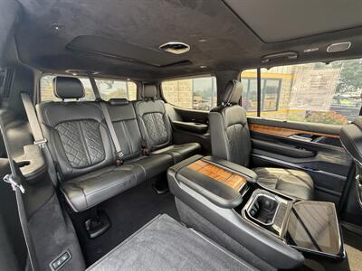 2022 Jeep Grand Wagoneer Series III   - Photo 15 - Elkhart, IN 46514