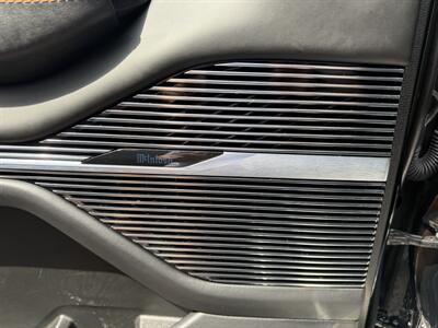 2022 Jeep Grand Wagoneer Series III   - Photo 26 - Elkhart, IN 46514