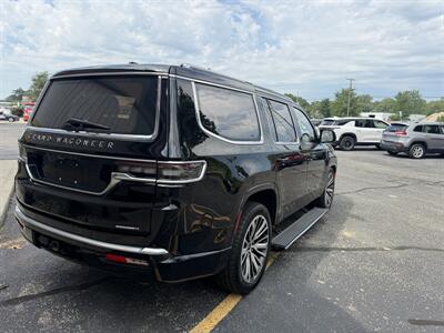 2022 Jeep Grand Wagoneer Series III   - Photo 7 - Elkhart, IN 46514