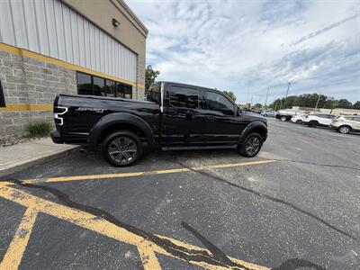 2018 Ford F-150 XLT   - Photo 6 - Elkhart, IN 46514