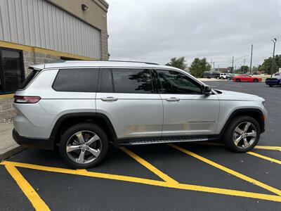 2021 Jeep Grand Cherokee L Limited   - Photo 9 - Elkhart, IN 46514