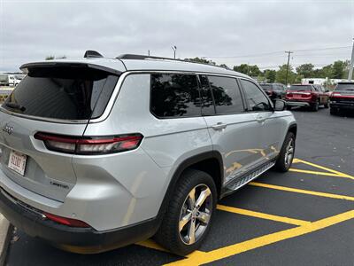 2021 Jeep Grand Cherokee L Limited   - Photo 7 - Elkhart, IN 46514