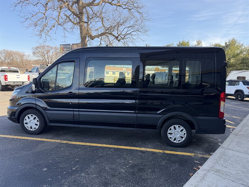 2023 Ford Transit 350 XLT - Photo 3 - Elkhart, IN 46514