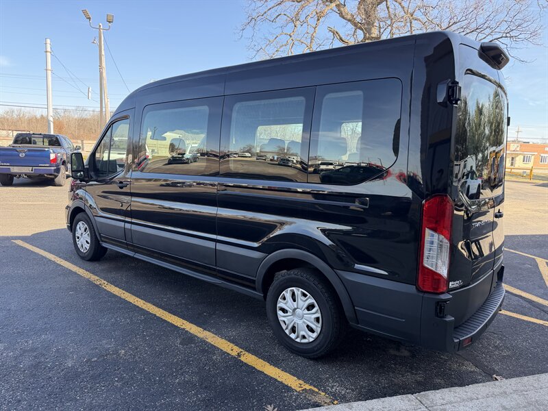 2023 Ford Transit 350 XLT - Photo 4 - Elkhart, IN 46514