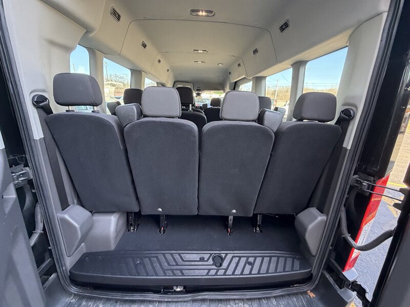 2023 Ford Transit 350 XLT - Photo 12 - Elkhart, IN 46514