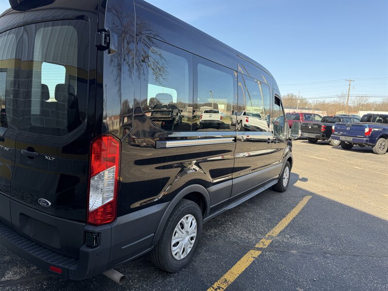 2023 Ford Transit 350 XLT - Photo 6 - Elkhart, IN 46514