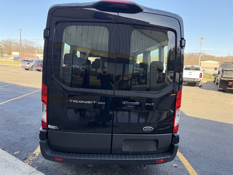 2023 Ford Transit 350 XLT - Photo 5 - Elkhart, IN 46514