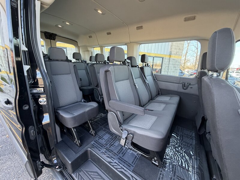 2023 Ford Transit 350 XLT - Photo 11 - Elkhart, IN 46514