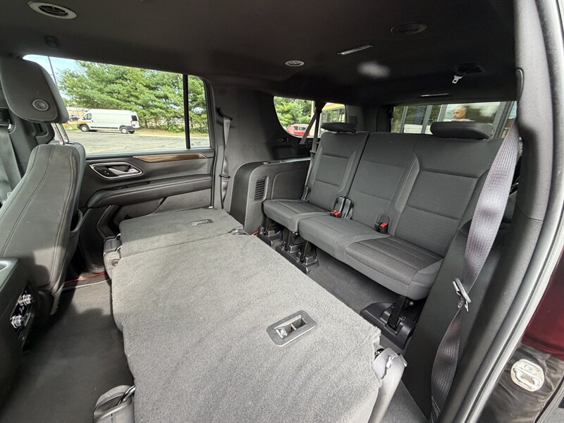 2022 GMC Yukon XL SLE - Photo 19 - Elkhart, IN 46514