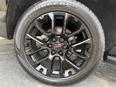 2022 GMC Yukon XL SLE - Photo 28 - Elkhart, IN 46514