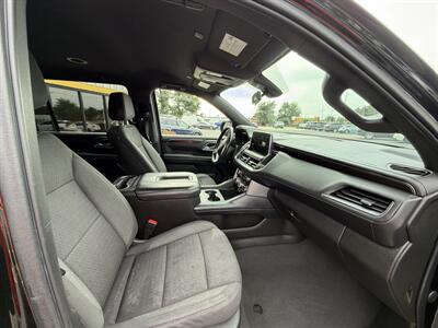 2022 GMC Yukon XL SLE - Photo 14 - Elkhart, IN 46514