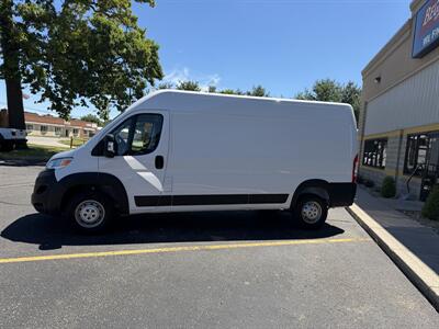 2023 RAM ProMaster 2500 159 WB - Photo 2 - Elkhart, IN 46514