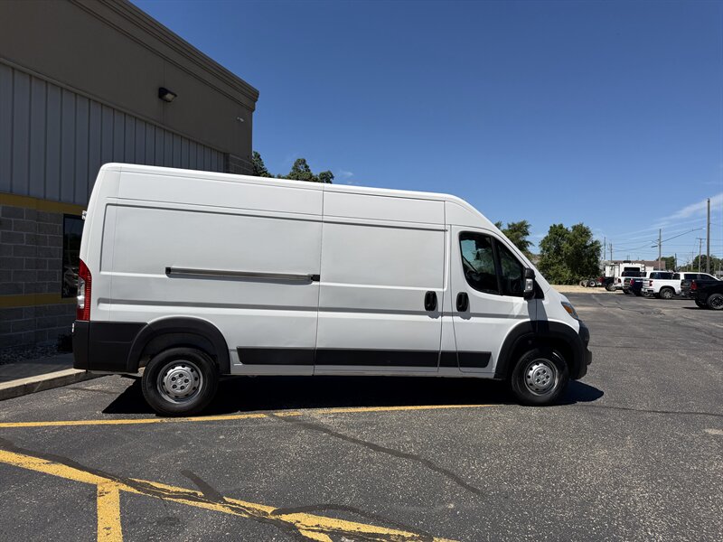 2023 RAM ProMaster 2500 159 WB - Photo 7 - Elkhart, IN 46514