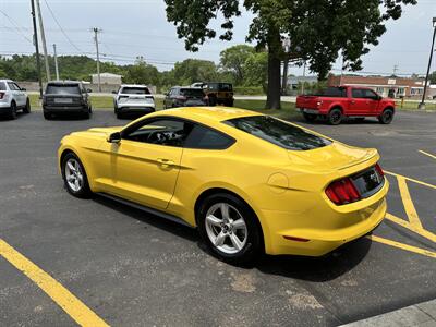 2016 Ford Mustang EcoBoost   - Photo 10 - Elkhart, IN 46514