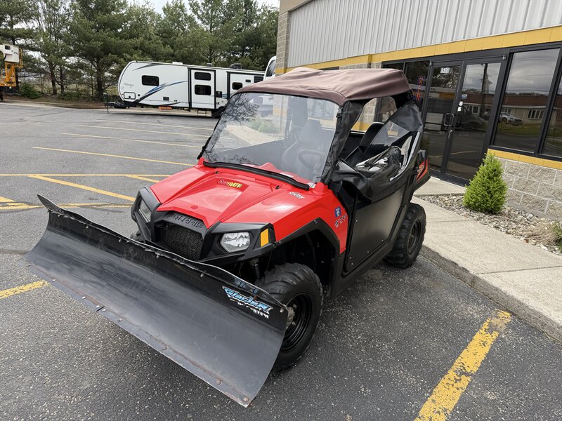 2013 Polaris RZR 570   - Photo 1 - Elkhart, IN 46514