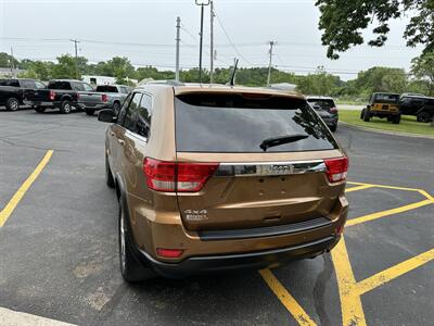2011 Jeep Grand Cherokee 70th Anniversary   - Photo 6 - Elkhart, IN 46514