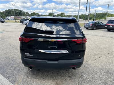 2022 Chevrolet Traverse LT Cloth   - Photo 3 - Elkhart, IN 46514