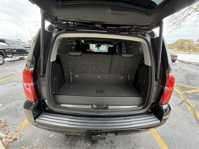 2017 Chevrolet Tahoe LT - Photo 14 - Elkhart, IN 46514