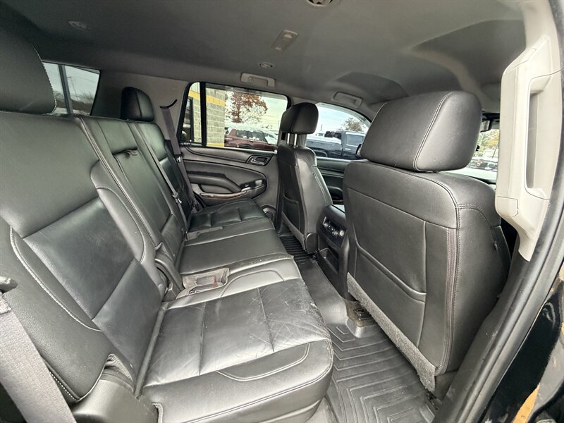 2017 Chevrolet Tahoe LT - Photo 12 - Elkhart, IN 46514