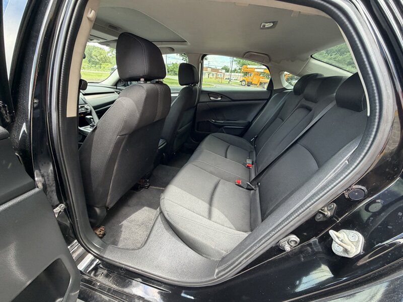 2018 Honda Civic EX-T - Photo 15 - Elkhart, IN 46514