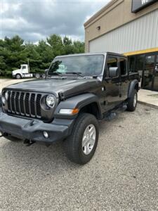 2020 Jeep Gladiator Sport Truck