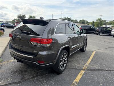 2018 Jeep Grand Cherokee Overland - Photo 7 - Elkhart, IN 46514