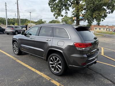 2018 Jeep Grand Cherokee Overland - Photo 4 - Elkhart, IN 46514