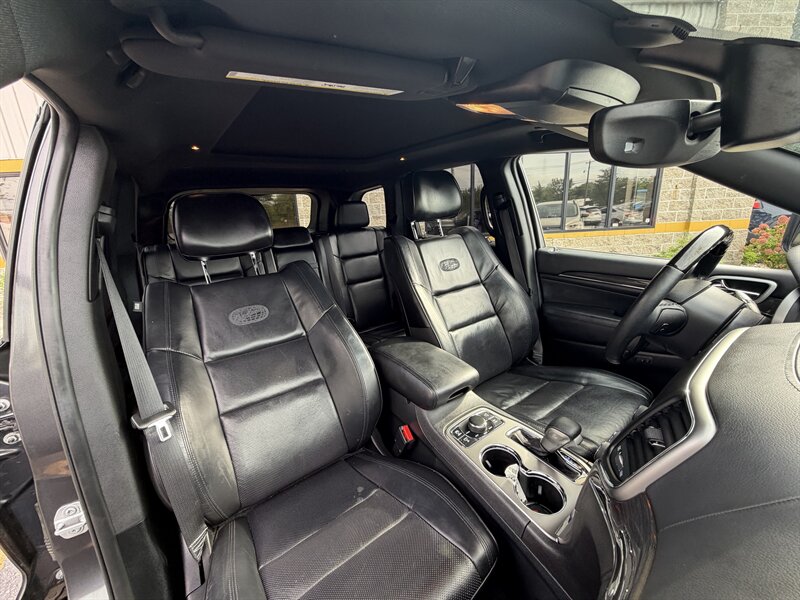 2018 Jeep Grand Cherokee Overland - Photo 14 - Elkhart, IN 46514