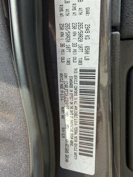 2018 Jeep Grand Cherokee Overland - Photo 23 - Elkhart, IN 46514