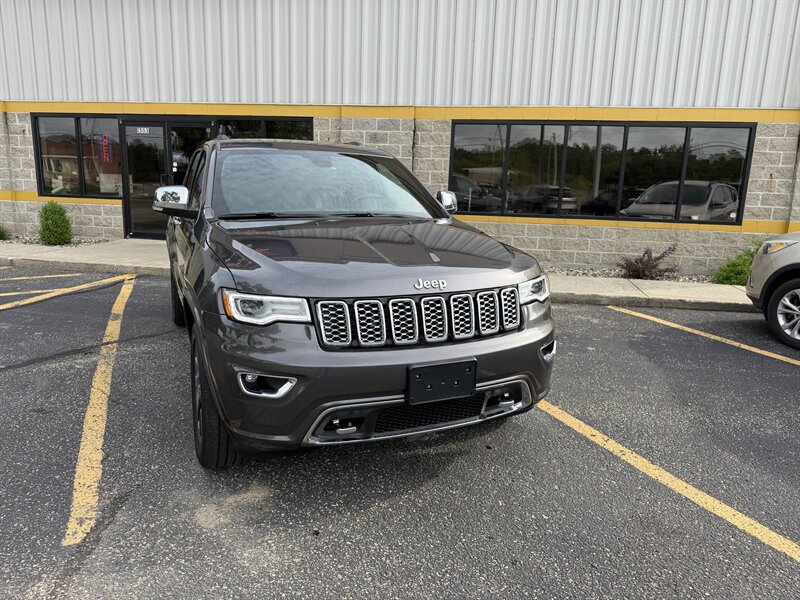 2018 Jeep Grand Cherokee Overland - Photo 11 - Elkhart, IN 46514