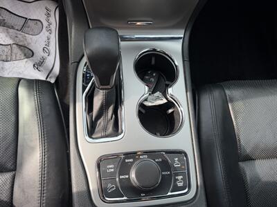 2018 Jeep Grand Cherokee Overland - Photo 23 - Elkhart, IN 46514