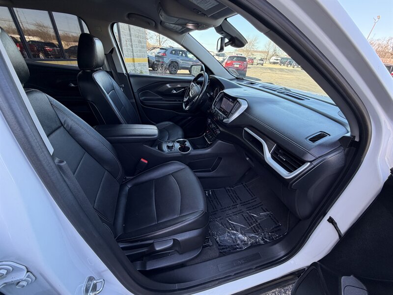 2020 GMC Terrain SLT - Photo 9 - Elkhart, IN 46514
