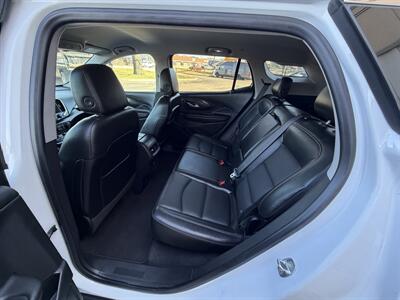 2020 GMC Terrain SLT - Photo 12 - Elkhart, IN 46514