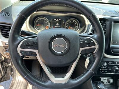 2015 Jeep Cherokee Latitude   - Photo 12 - Elkhart, IN 46514