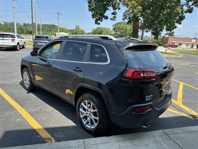2015 Jeep Cherokee Latitude   - Photo 9 - Elkhart, IN 46514