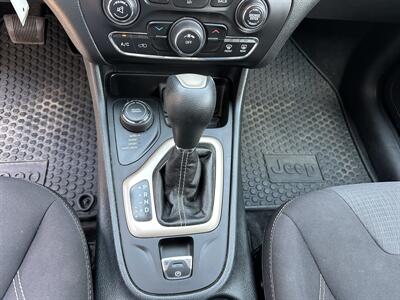 2015 Jeep Cherokee Latitude   - Photo 18 - Elkhart, IN 46514