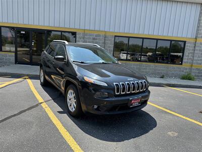 2015 Jeep Cherokee Latitude   - Photo 3 - Elkhart, IN 46514