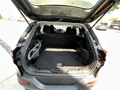 2015 Jeep Cherokee Latitude   - Photo 21 - Elkhart, IN 46514