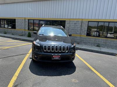 2015 Jeep Cherokee Latitude   - Photo 2 - Elkhart, IN 46514