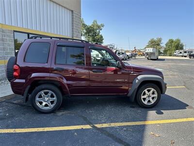 2003 Jeep Liberty Limited   - Photo 9 - Elkhart, IN 46514