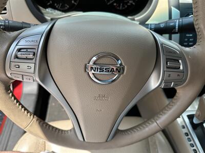 2016 Nissan Altima 2.5 SL   - Photo 26 - Elkhart, IN 46514
