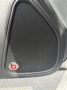 2015 Chrysler 300 S   - Photo 21 - Elkhart, IN 46514