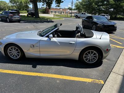 2003 BMW Z4 2.5i   - Photo 3 - Elkhart, IN 46514
