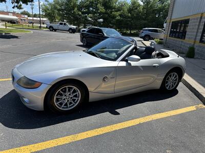 2003 BMW Z4 2.5i   - Photo 2 - Elkhart, IN 46514