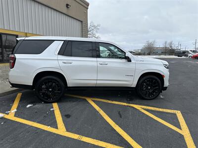 2022 Chevrolet Tahoe High Country   - Photo 7 - Elkhart, IN 46514