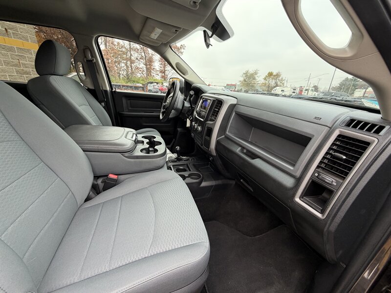 2016 RAM 2500 Tradesman - Photo 25 - Elkhart, IN 46514
