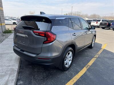 2020 GMC Terrain SLE   - Photo 7 - Elkhart, IN 46514
