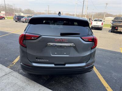 2020 GMC Terrain SLE   - Photo 6 - Elkhart, IN 46514